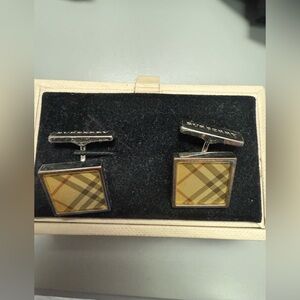 burberry cuff links